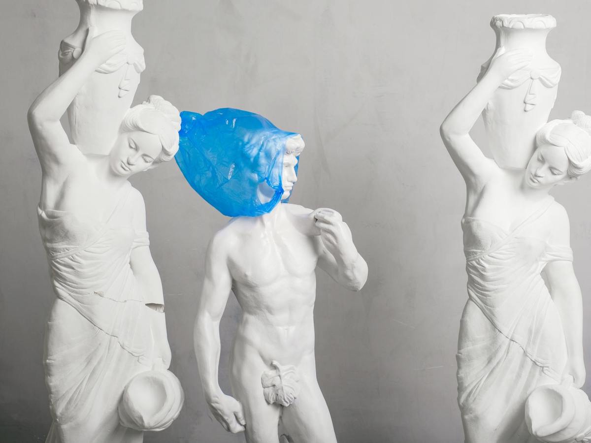 Between Languages: What Interpreting Really Involves